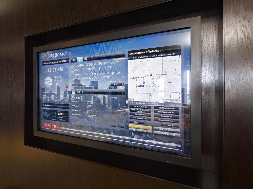 מלון Courtyard By Marriott Edmonton West מראה חיצוני תמונה